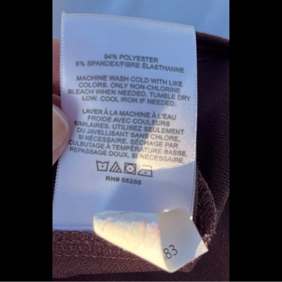 Sleeveless Knit Top - Picture 5 of 7